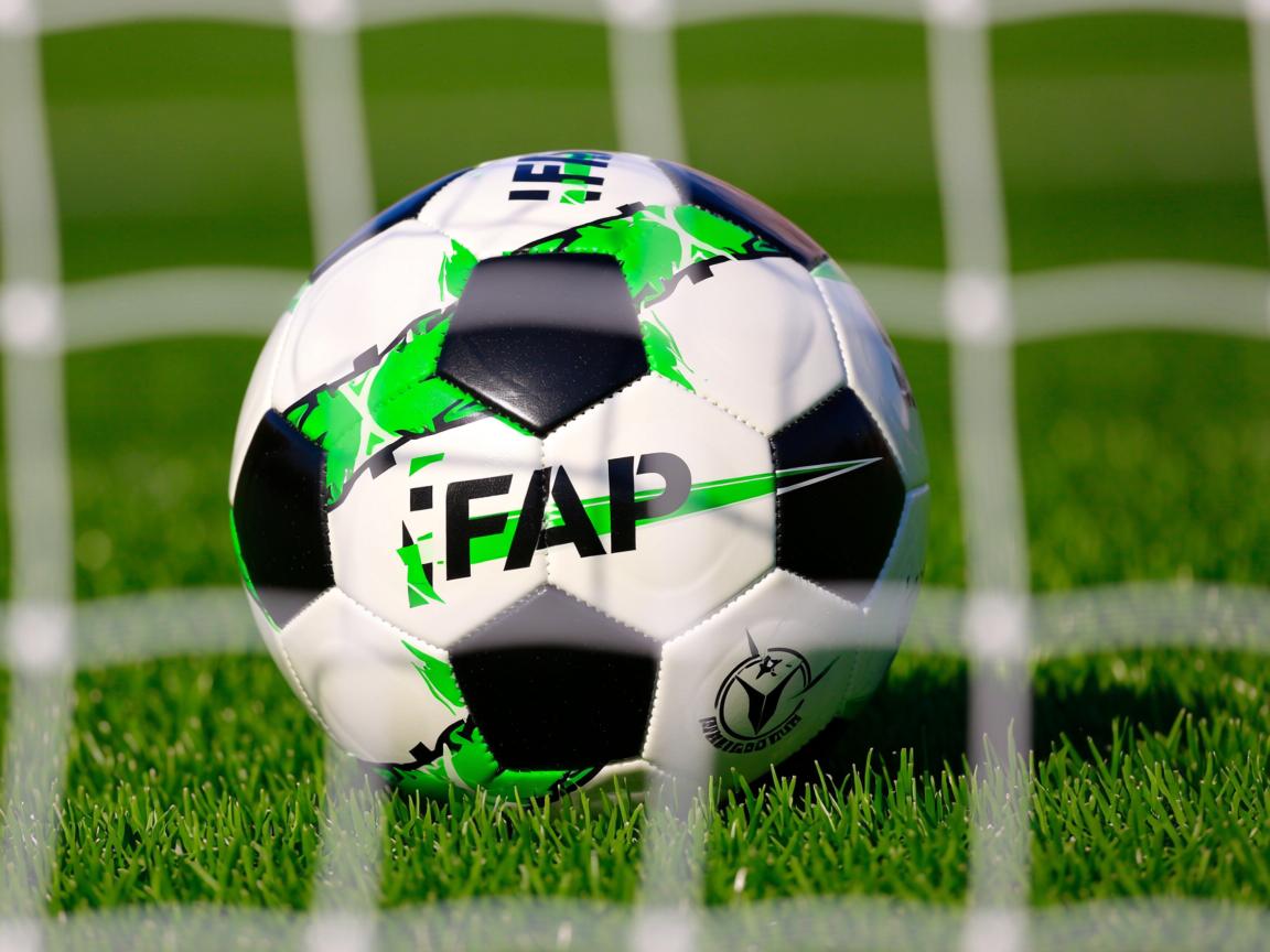 九游娱乐官方-“高新区全民健身馆:短柄墙球赛,战术与力量的无缝对接” 第3张