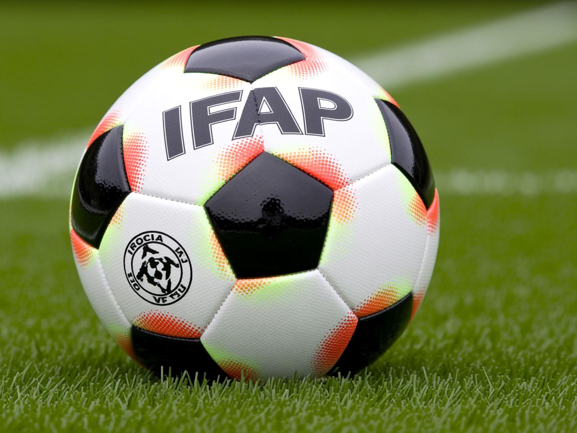 九游官网入口下载-女子200蝶水下滑行占比变化对照图，女子200米蝶泳金牌获得者是哪一位运动员  第3张